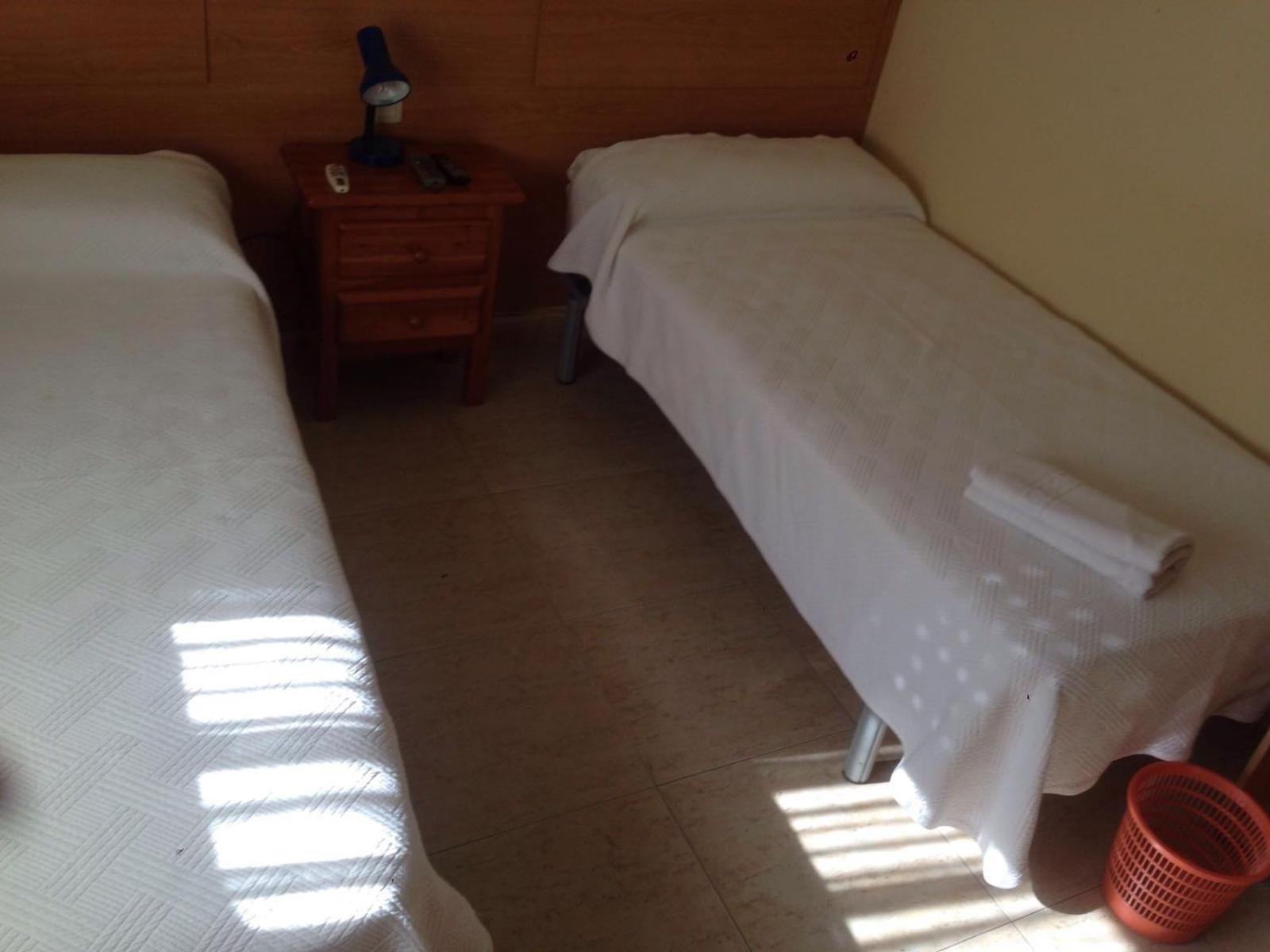 Hostal Jose Luis Brunete Exterior photo