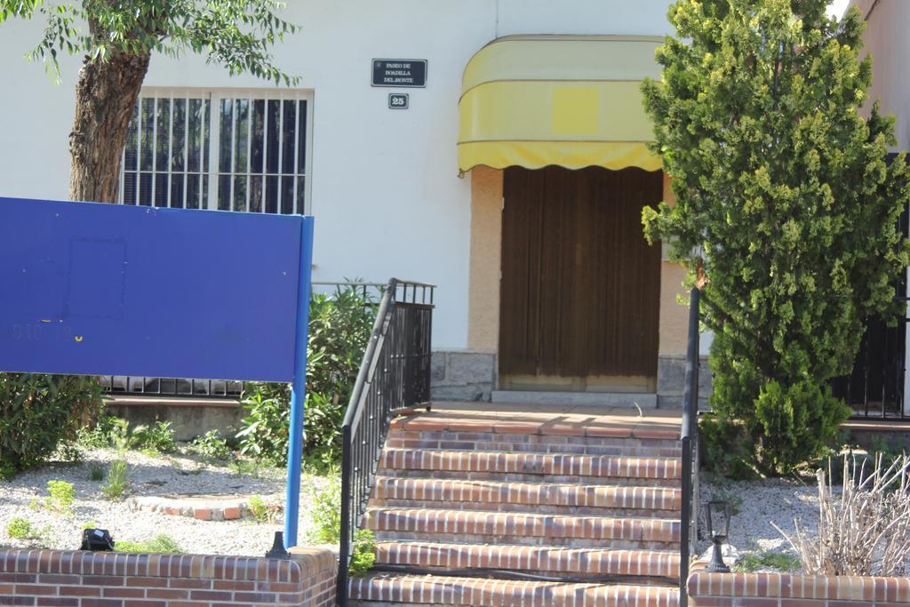 Hostal Jose Luis Brunete Exterior photo